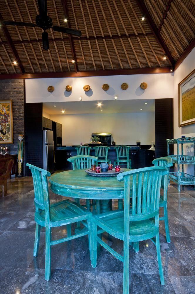 Villa Mahkota Seminyak Exteriör bild