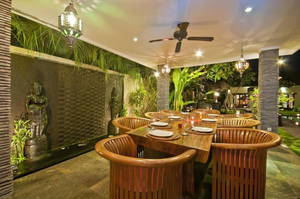 Villa Mahkota Seminyak Exteriör bild